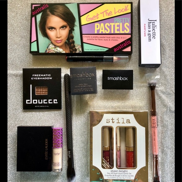 10-pc Full Size Products Mystery Beauty Box - Picture 5 of 10